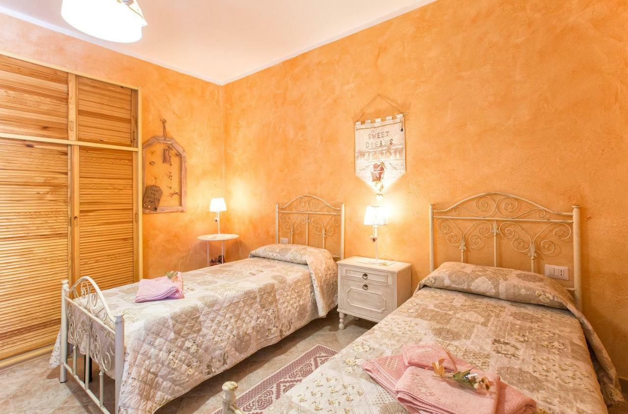 Casa Vacanze La Guzzetta Ranch Villa Canaglia Exteriör bild