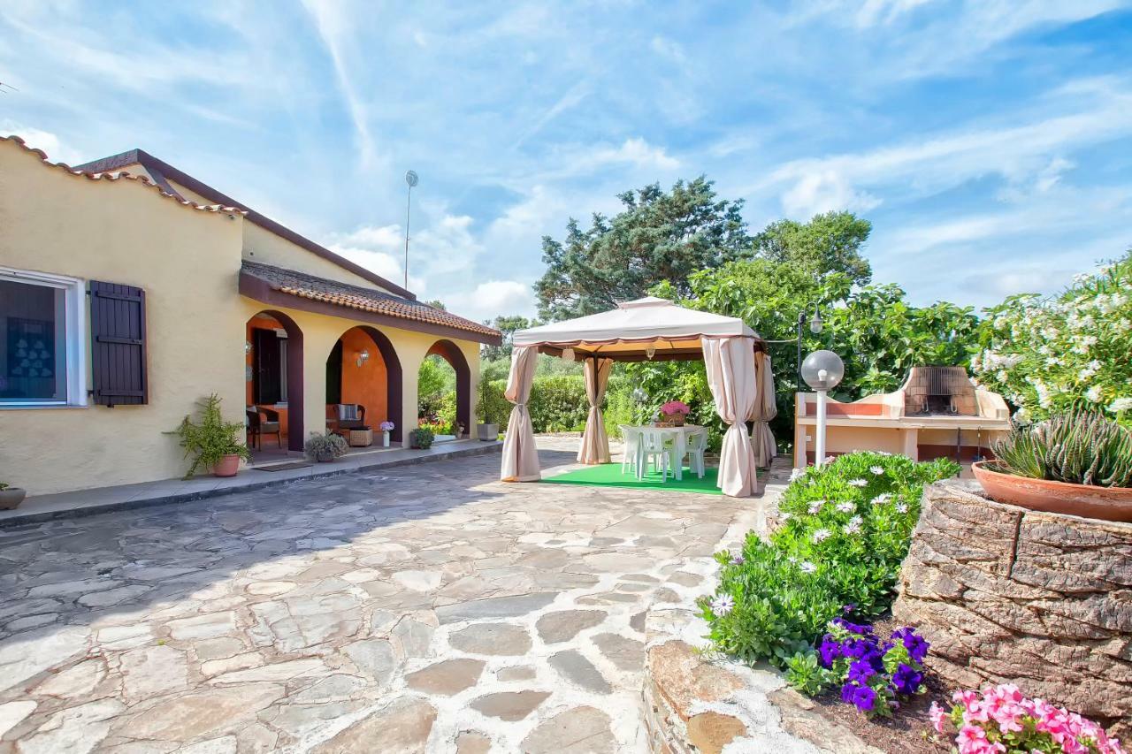 Casa Vacanze La Guzzetta Ranch Villa Canaglia Exteriör bild