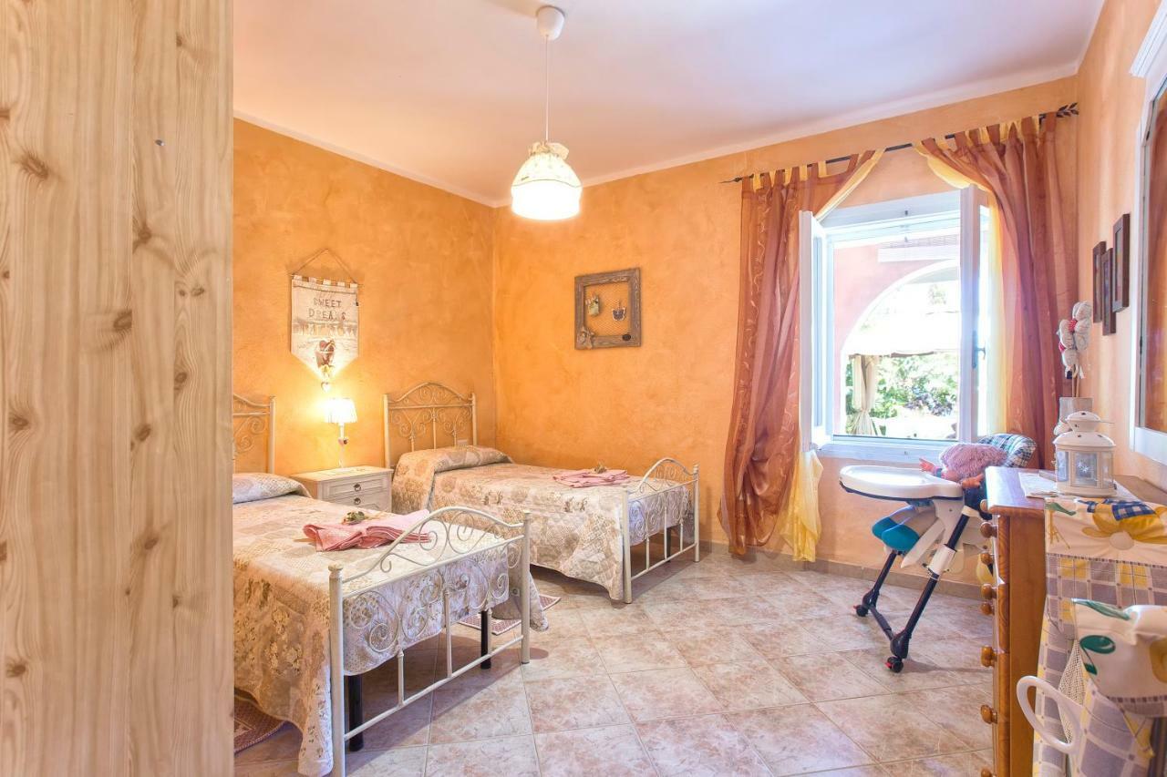 Casa Vacanze La Guzzetta Ranch Villa Canaglia Exteriör bild