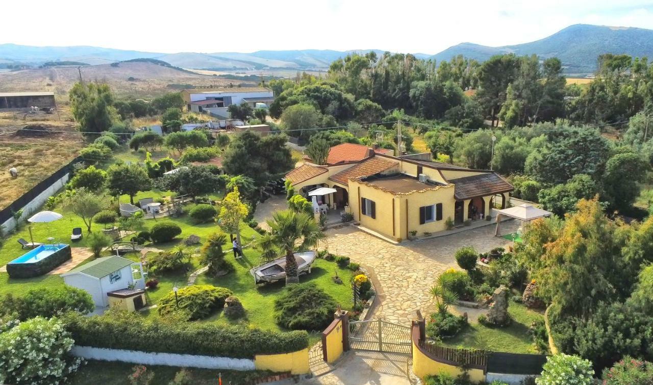 Casa Vacanze La Guzzetta Ranch Villa Canaglia Exteriör bild